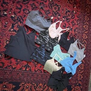 Sport bras and crops